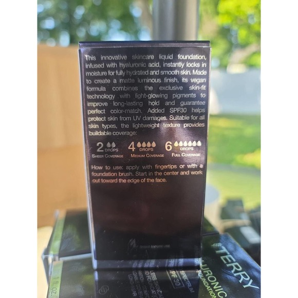 COPY - Hyaluronic Hydra-Foundation SPF 30 - 200C Cool-Natural by By Terry - 1 oz - Picture 4 of 4